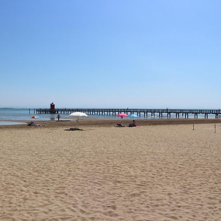 Salisburgo Lägenhet Lignano Sabbiadoro Exteriör bild