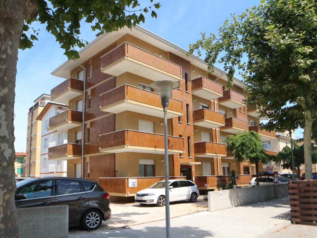 Salisburgo Lägenhet Lignano Sabbiadoro Exteriör bild