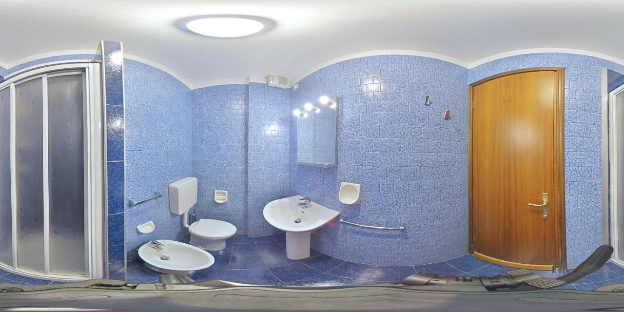 Salisburgo Lägenhet Lignano Sabbiadoro Exteriör bild